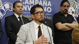 Araos continúa en el cargo y anuncia investigación por no contactar a Clínica Las Condes