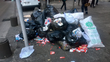 Recolectores de basura de Santiago iniciaron paro por no pago de horas extra