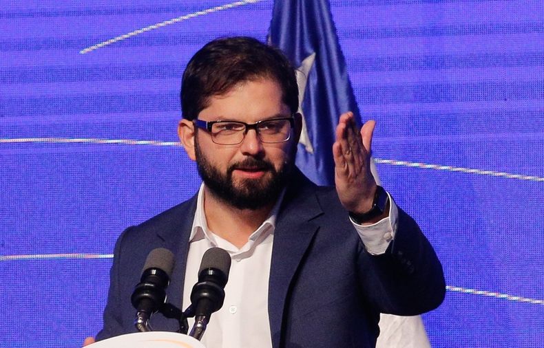 Boric Enade.jpg
