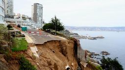 Investigado por permisos de obra sobre dunas, renuncia Director de Obras de Viña del Mar