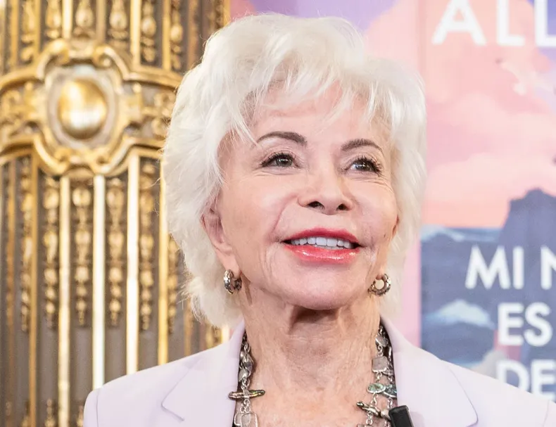 30608 isabel allende nuevo libro.webp