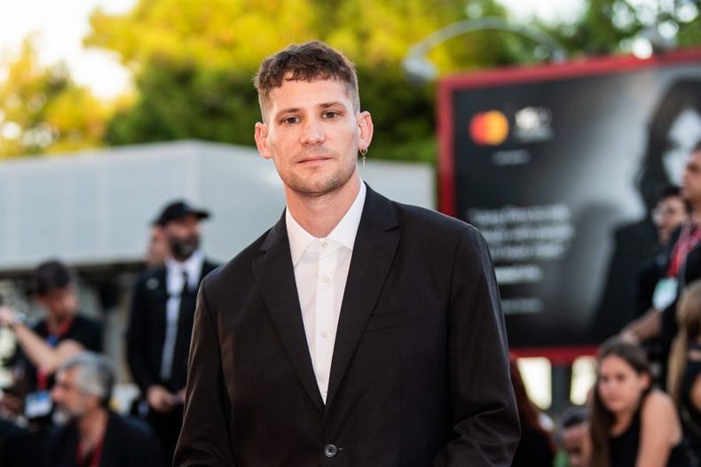 FERNANDO GUZZONO FOTO VENECIA 1 scaled e1683747407338.jpg