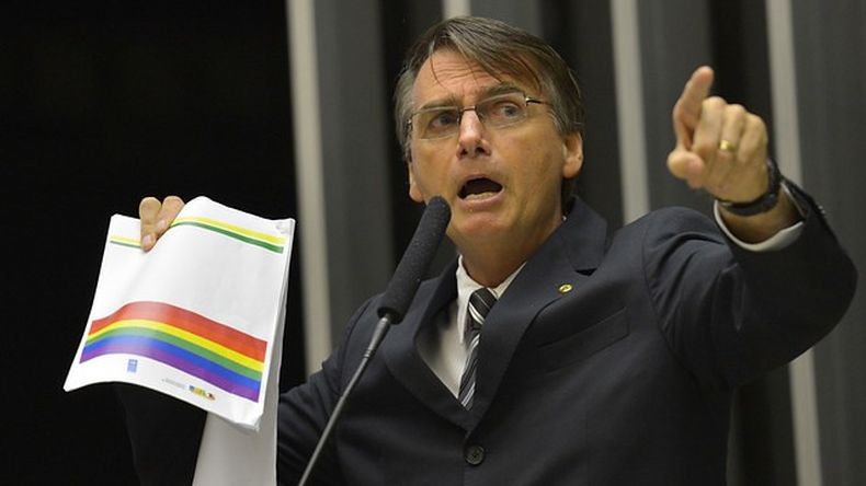 censura 1.jpg