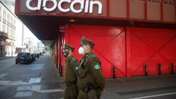 Estaba en tienda Abcdin mientras era saqueada y lo detuvieron por el hecho: Corte concluyó que era inocente