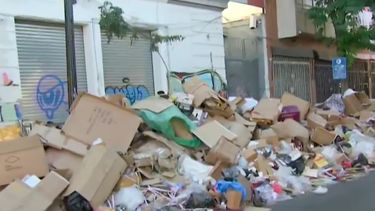 Basura en Independencia: recolección y aseo para 153 mil vecinos en suspenso tras querellas para develar cobros duplicados
