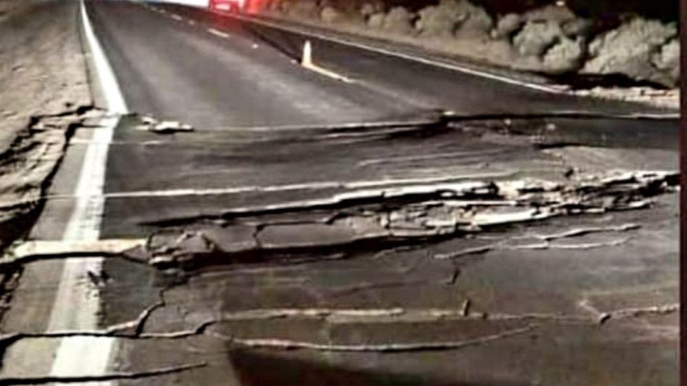 Las imágenes que dejó el fuerte sismo de 6,5 Richter en Argentina: Carreteras con daños y tres heridos