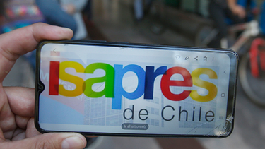 Ingresan proyecto que eleva cuotas de Isapres y reduce plazo de reembolso: A 3 años para tercera edad