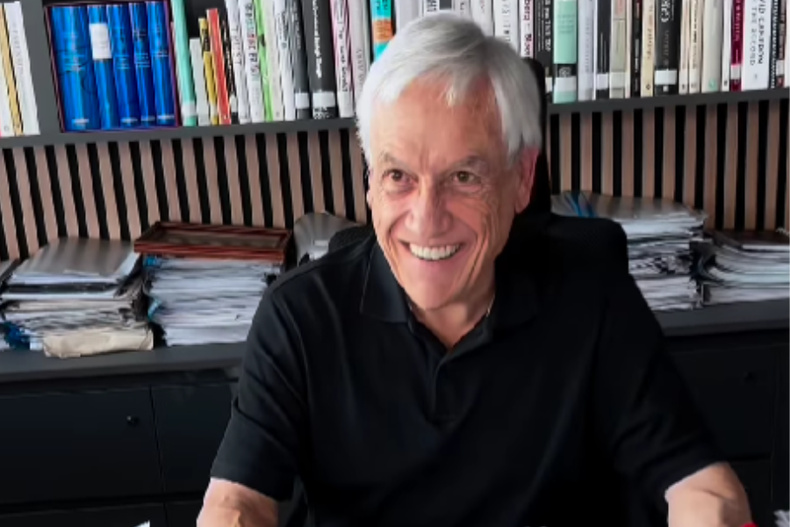 Oficina de Sebastian Pinera.png