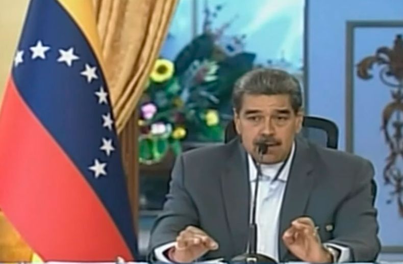 2412 maduro.jpg