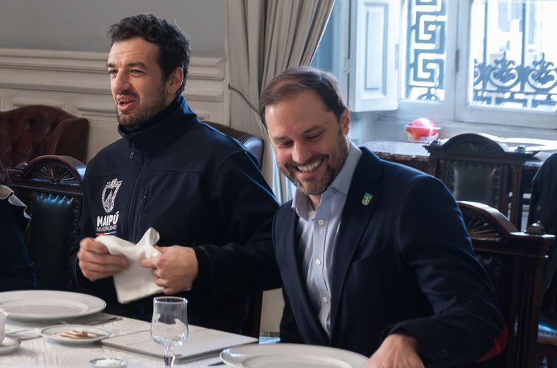 Tomás Vodanovic y Jaime Bellolio propusieron un pacto político - Agencia Uno