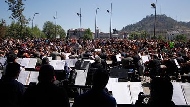 Novena Sinfonía de Beethoven llega a la Plaza Italia en un concierto gratuito