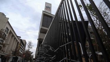 Servicios higiénicos e insumos básicos: Las peticiones de los liceos emblemáticos que motivaron nuevas movilizaciones