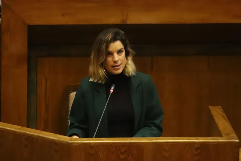 9881 a uno 1523658.webp