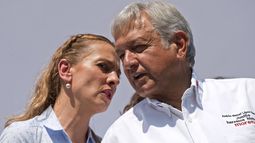 Esposa del presidente electo en México no quiere ser primera dama: No queremos que haya mujeres de primera ni de segunda