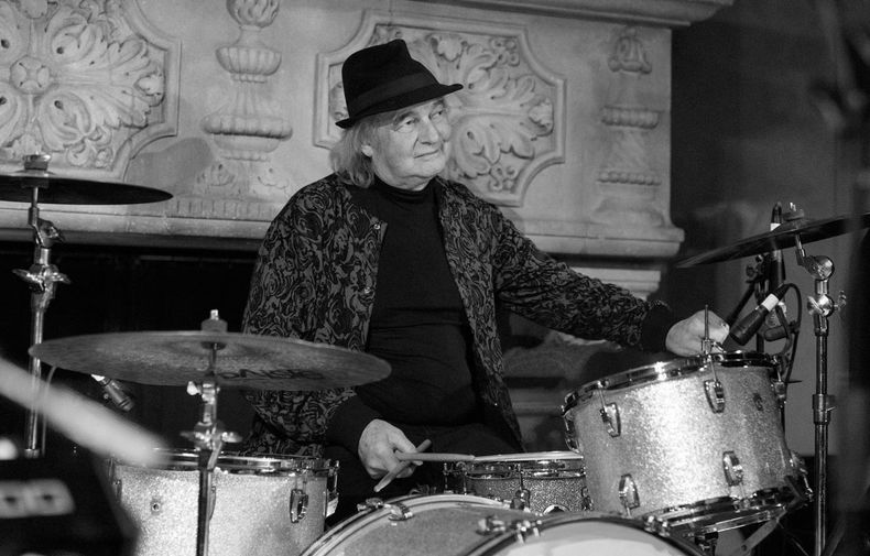 Alan White.jpg