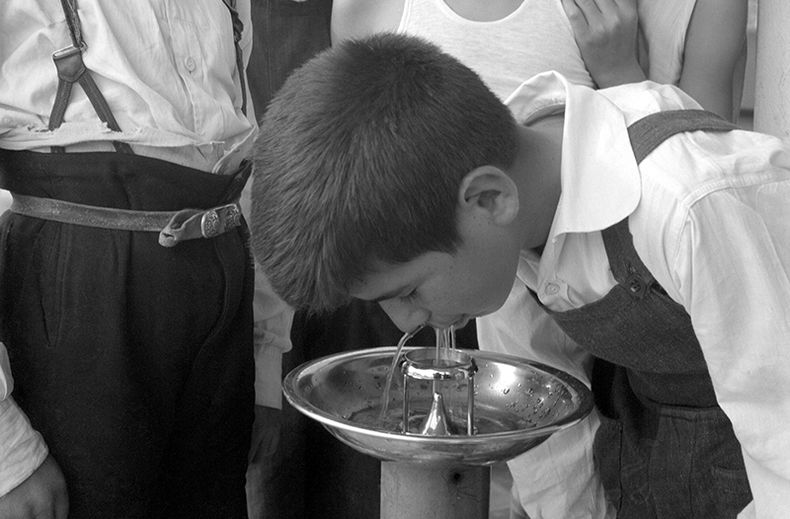 Fin del recreo. Fotografo Antonio Quintana Contreras. 1.jpg