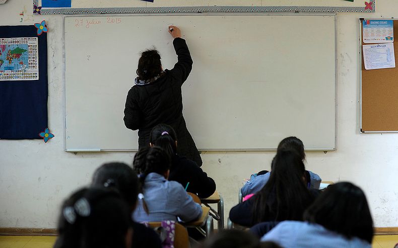 8 de 10 ninos y ninas de cuarto basico de colegios vulnerables no comprenden lo que leen.jpg