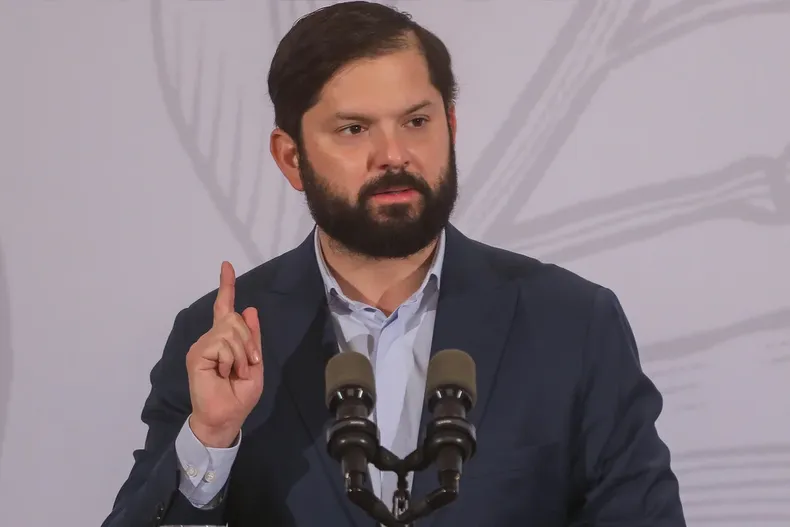 15758 a uno 1657144.webp