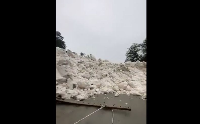 Avalancha de nieve Futaleufu.jpg