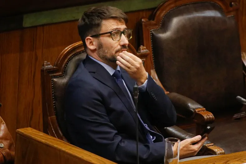 24197 a uno 1630494.webp