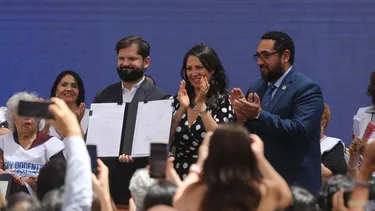 El Desconcierto | 11075 presidente boric promulgacion proyecto de pago deuda histori.webp