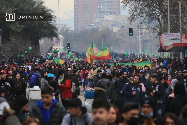 4141 imagen referencial de una marcha.jpg