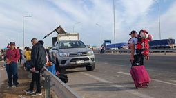 Perú y Chile reconocen mejora en crisis migratoria en la frontera: La migración llegó para quedarse