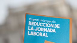 Presidente de la Cámara de Diputados confirma que proyecto de 40 horas se discutirá en la Sala en octubre