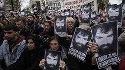 Hermano de Santiago Maldonado: Mi vieja lo espera todos los días