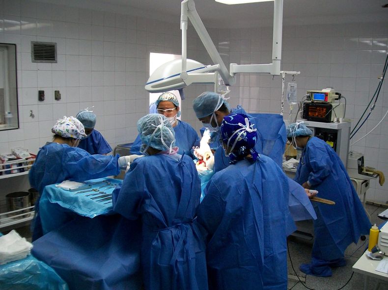 Cesarean_team scaled.jpg