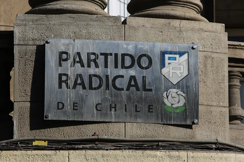 14270 partido radical.webp