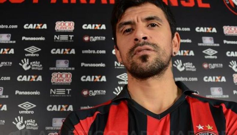 lucho_gonzalez.jpg