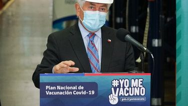 Entre medidas y pataletas: El ministro de Salud y sus arrebatos