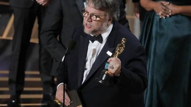 Guillermo del Toro produce documental sobre los 43 estudiantes de Ayotzinapa desaparecidos