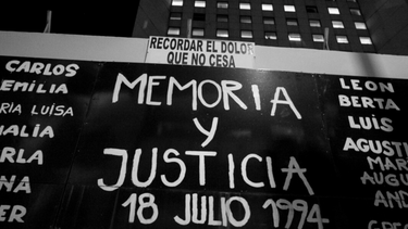 Argentina avanza en la desclasificación de información de atentado a la AMIA en 1994