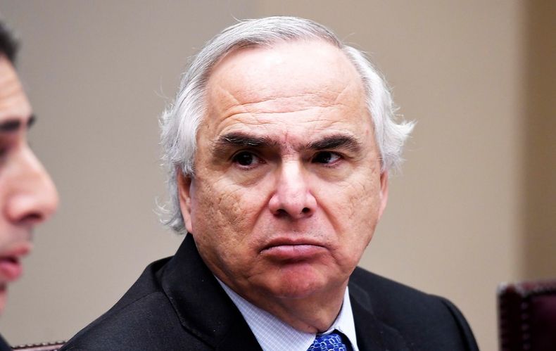 chadwick abandona la uss deja directorio tras infamantes acusaciones en su contra.jpg