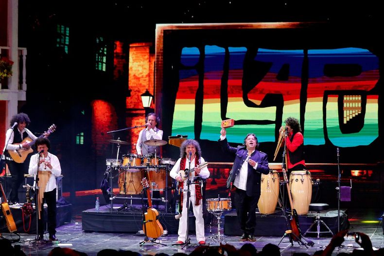 A_UNO_1032841.jpg