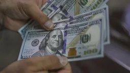 Proyección económica 2025: Dólar podría llegar a $1.200 e inflación va a costar bajarla