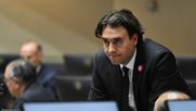 senador mirosevic (pl) por megarreforma: entregar 5.000 millones a los mas ricos a cambio de 100 en panales es una burla