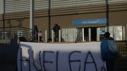 Tras 6 días trabajadores de Walmart deponen huelga y aceptan bono de 920 mil pesos