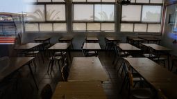 Suspensión de clases por la contaminación en Quintero y Puchuncaví. Suspensión de clases por la contaminación en Quintero y Puchuncaví.