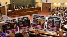 Reparación integral a víctimas de femicidios es ley: Creará pensión mensual para hijos