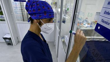 Paciente al que dejaron gasa tras operación de apendicitis será indemnizado con $24 millones