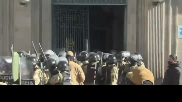 Tensa jornada en Bolivia: Militares no lograron tomar el poder y acusan autogolpe de Arce