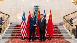 EE.UU. y China se reencuentran: con maratónica ronda de reunión en Londres reinician negociaciones comerciales