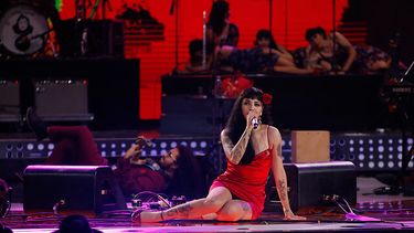 Mon Laferte: Nuestra falta de querer
