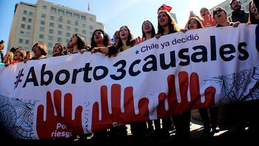 Investigación evidencia graves obstáculos para que mujeres accedan a su derecho de aborto en tres causales