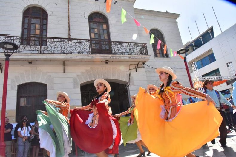 Carnaval Con la Fuerza del Sol e1706298222597.jpeg