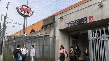 Estación Pajaritos del Metro de Santiago - Agencia Uno