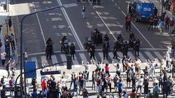 En medio de paros y protestas: Parlamento argentino aprobó reforma previsional que aumenta edad de jubilación y reduce pensiones